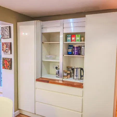 Contractors Long & Short Near Centre By Altoluxoexperience Short Lets & Serviced With Free Parking & Wifi Casa vacanze