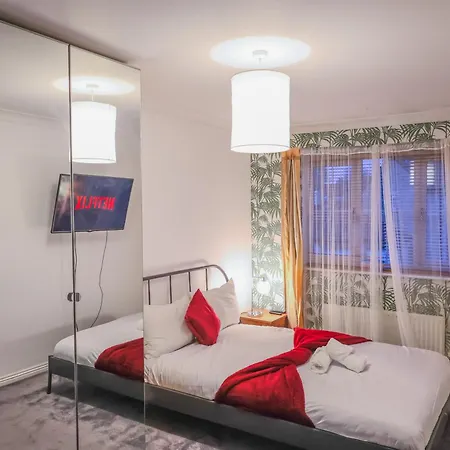 Contractors Long & Short Near Centre By Altoluxoexperience Short Lets & Serviced With Free Parking & Wifi *