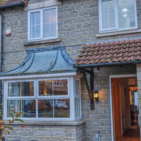 Contractors Long & Short Near Centre By Altoluxoexperience Short Lets & Serviced With Free Parking & Wifi Holiday home
