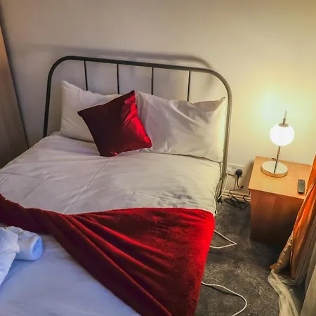 Contractors Long & Short Near Centre By Altoluxoexperience Short Lets & Serviced With Free Parking & Wifi * בריסטול