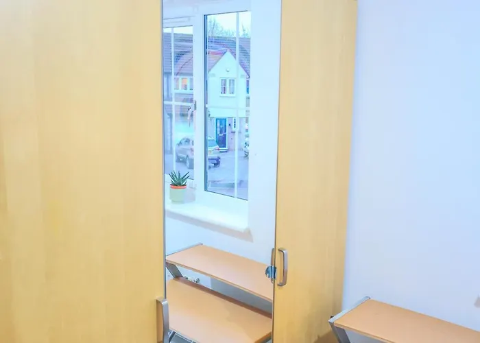 Holiday home Contractors Long & Short Near Centre By Altoluxoexperience Short Lets & Serviced With Free Parking & Wifi Bristol