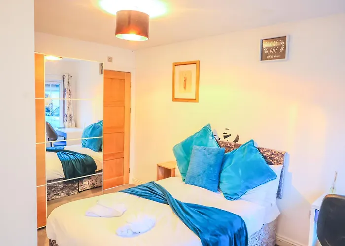 Contractors Long & Short Near Centre By Altoluxoexperience Short Lets & Serviced With Free Parking & Wifi * Bristol