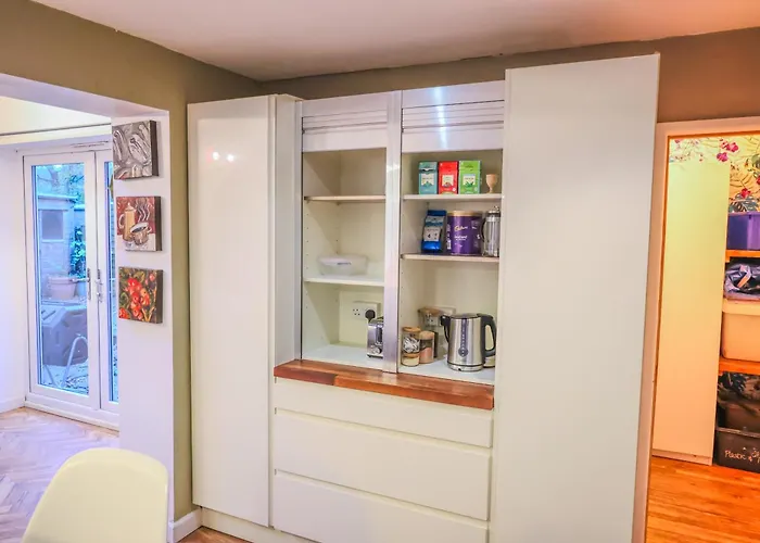 Contractors Long & Short Near Centre By Altoluxoexperience Short Lets & Serviced With Free Parking & Wifi Holiday home