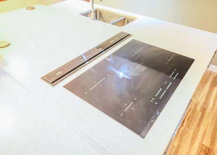 Contractors Long & Short Near Centre By Altoluxoexperience Short Lets & Serviced With Free Parking & Wifi Holiday home