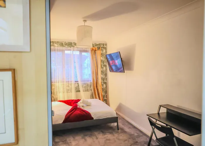 Contractors Long & Short Near Centre By Altoluxoexperience Short Lets & Serviced With Free Parking & Wifi * Bristol