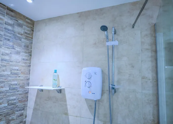 Contractors Long & Short Near Centre By Altoluxoexperience Short Lets & Serviced With Free Parking & Wifi Holiday home