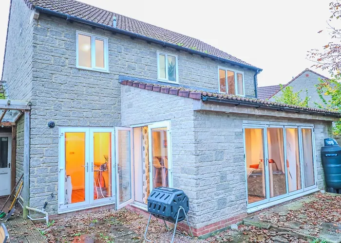 Contractors Long & Short Near Centre By Altoluxoexperience Short Lets & Serviced With Free Parking & Wifi