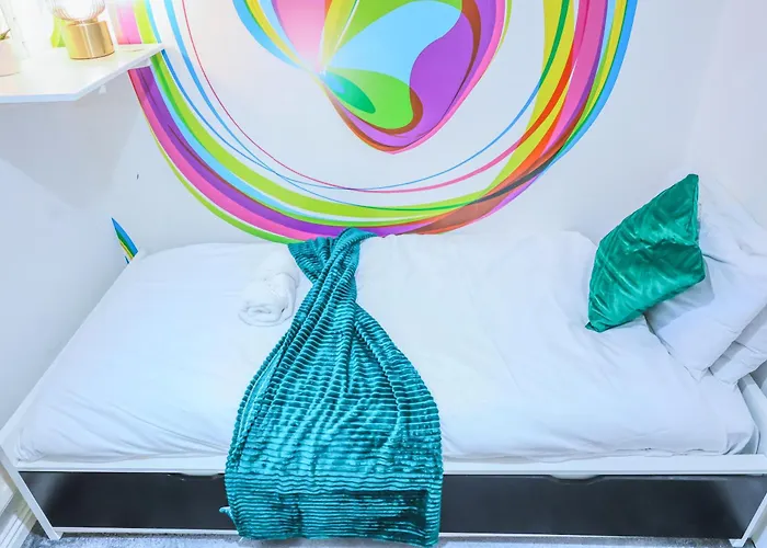 Contractors Long & Short Near Centre By Altoluxoexperience Short Lets & Serviced With Free Parking & Wifi Holiday home *