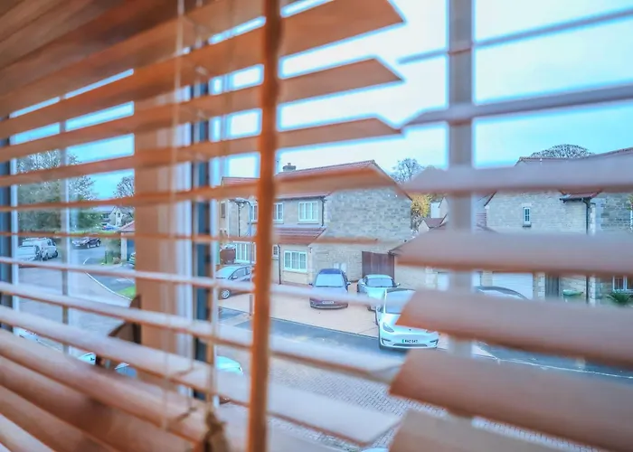 Contractors Long & Short Near Centre By Altoluxoexperience Short Lets & Serviced With Free Parking & Wifi