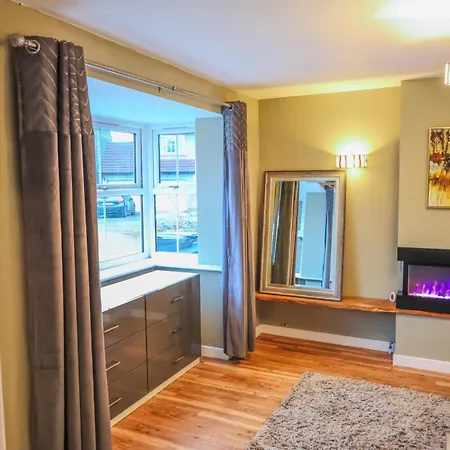 Contractors Long & Short Near Centre By Altoluxoexperience Short Lets & Serviced With Free Parking & Wifi Casa de Férias Bristol